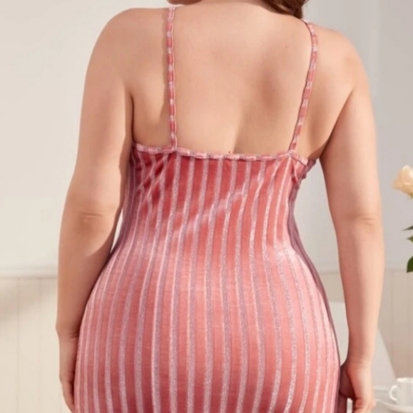 Pink and sliver stripe dress - Picture 2 of 8